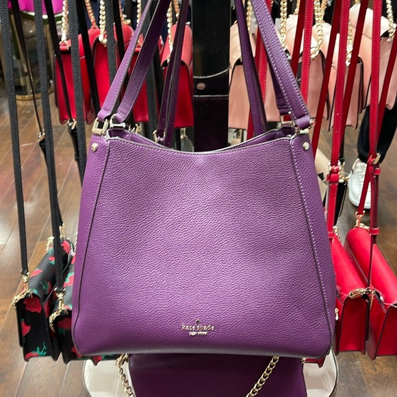 Kate Spade Leila Medium Triple Compartment Shoulder Bag
Ripe Plum
NWT - Picture 6 of 16
